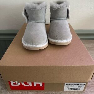 UGG Mini Bailey Star II Boot
